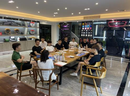 五車名車維修美容服務中心攜手紅鳥，共筑超抗污隱形車衣新篇章